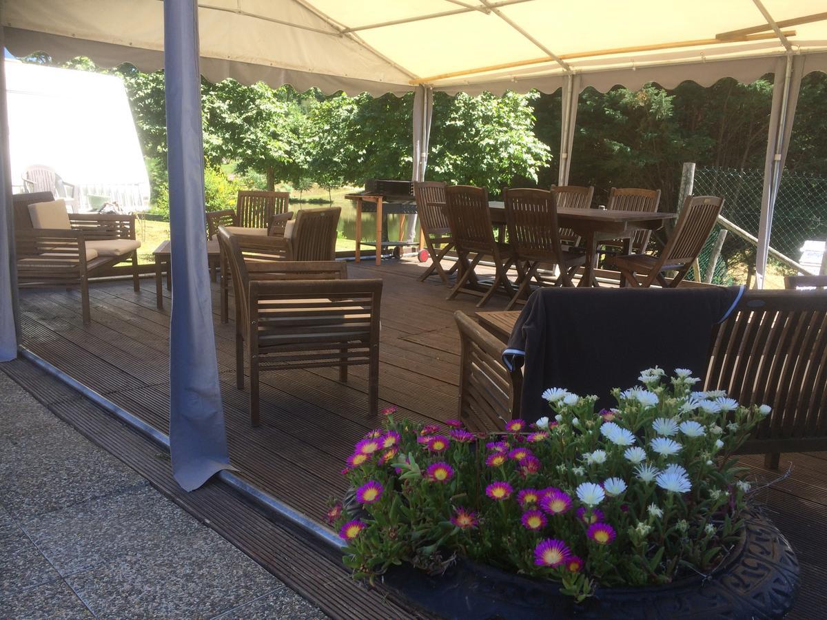 Camping Les Etoiles Saint-Sornin-Lavolps Εξωτερικό φωτογραφία