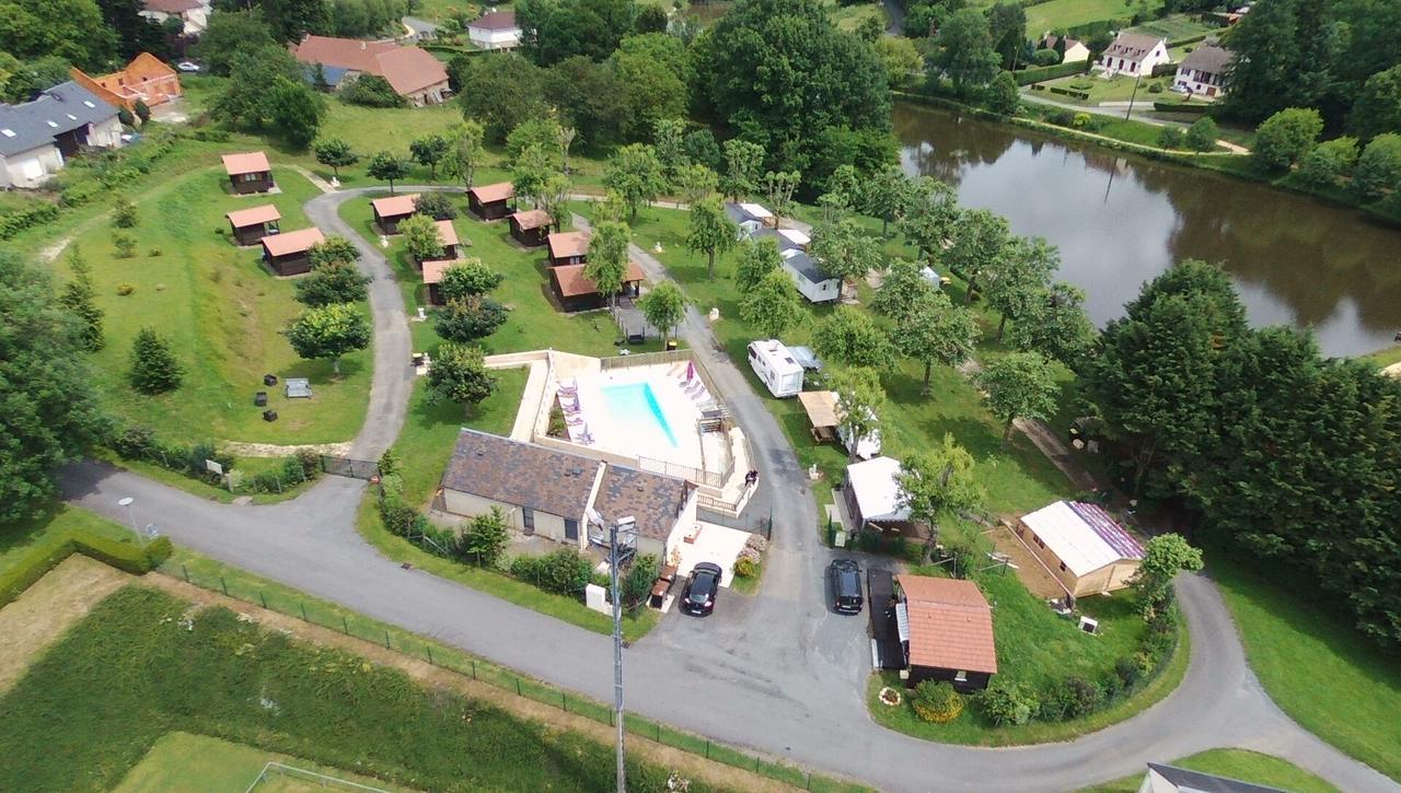 Camping Les Etoiles Saint-Sornin-Lavolps Εξωτερικό φωτογραφία
